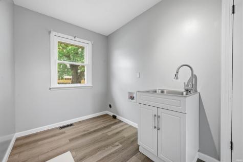 315 E Mcdonald Street Hartford City IN 47348