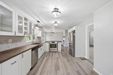 315 E Mcdonald Street Hartford City IN 47348