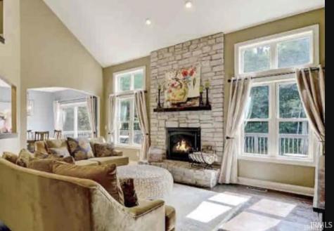 21562 Golden Maple Court South Bend IN 46628