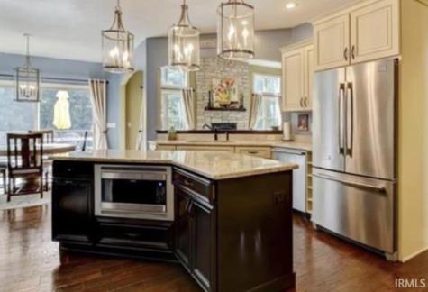 21562 Golden Maple Court South Bend IN 46628