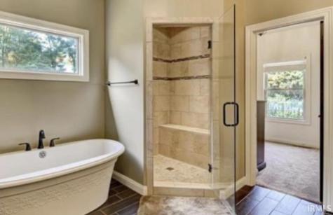 21562 Golden Maple Court South Bend IN 46628