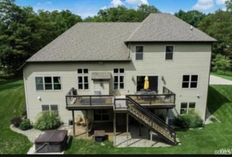 21562 Golden Maple Court South Bend IN 46628