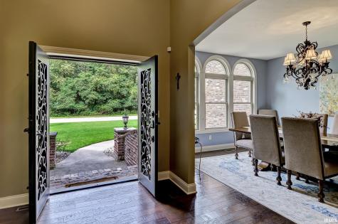 21562 Golden Maple Court South Bend IN 46628
