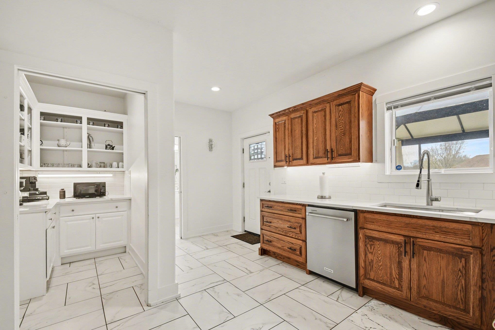 53303 Nadine Street South Bend IN 46637