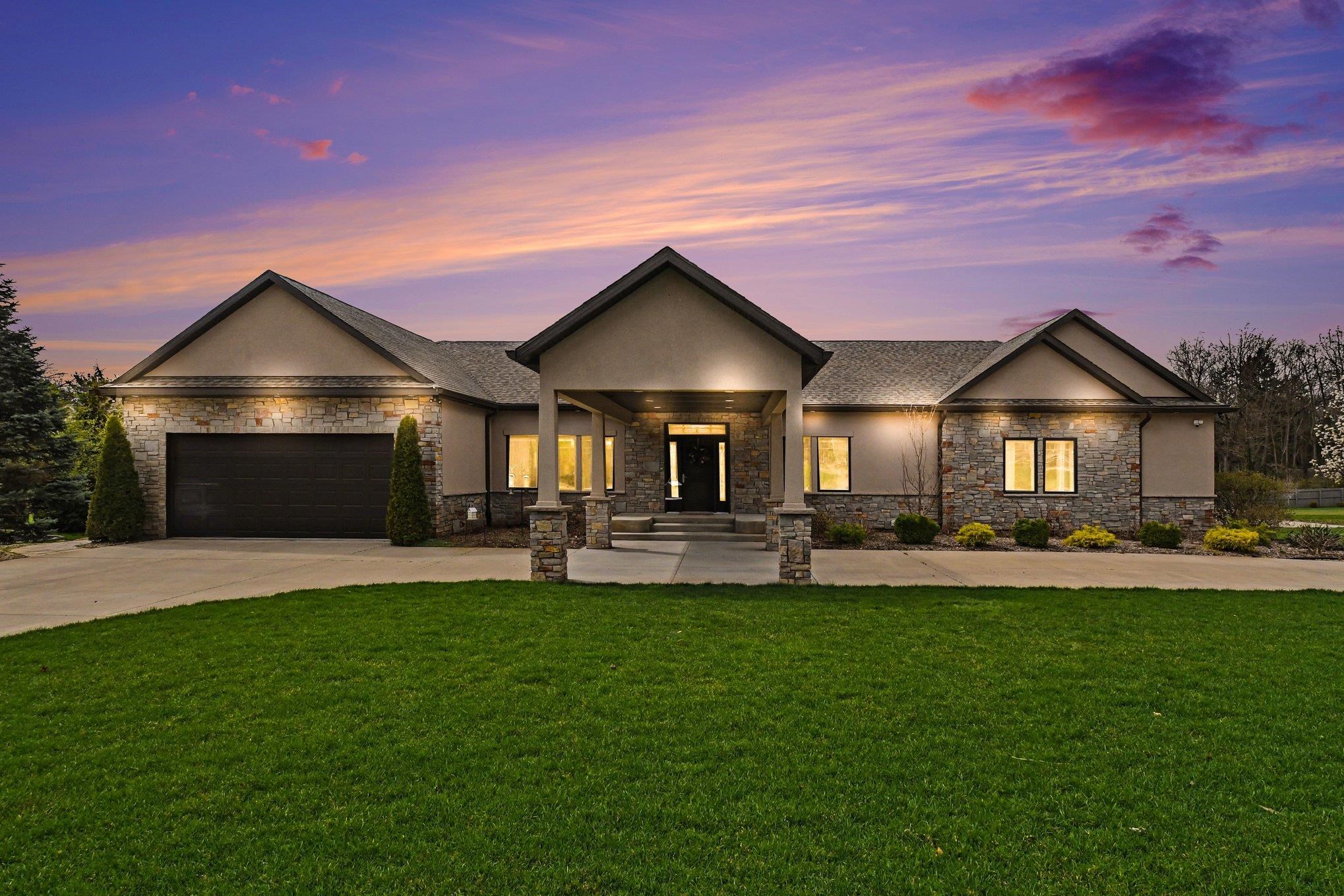 53303 Nadine Street South Bend IN 46637