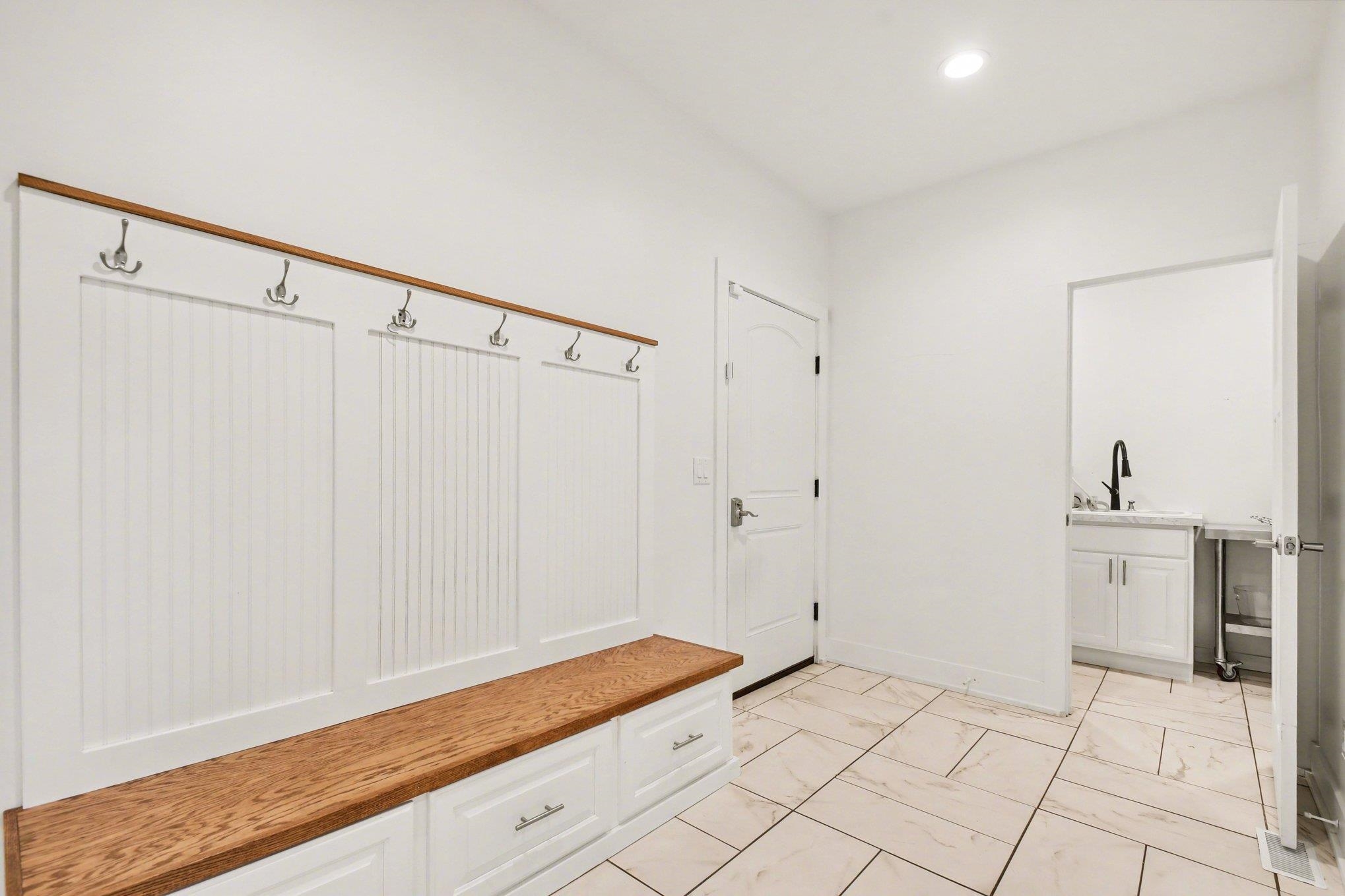 53303 Nadine Street South Bend IN 46637