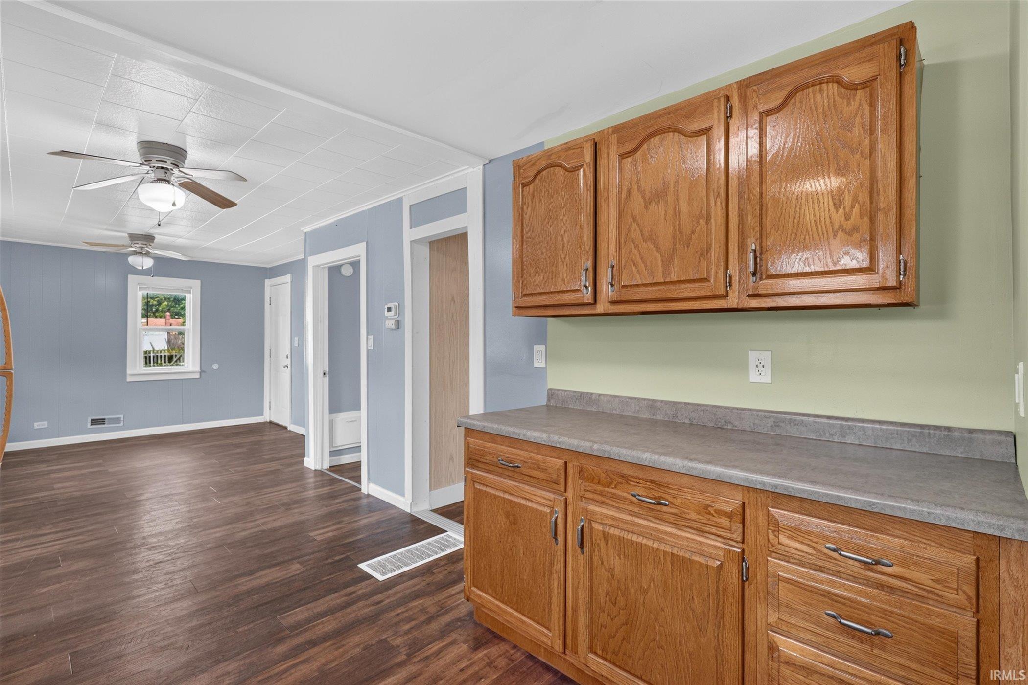 206 Helen Avenue Mishawaka IN 46544