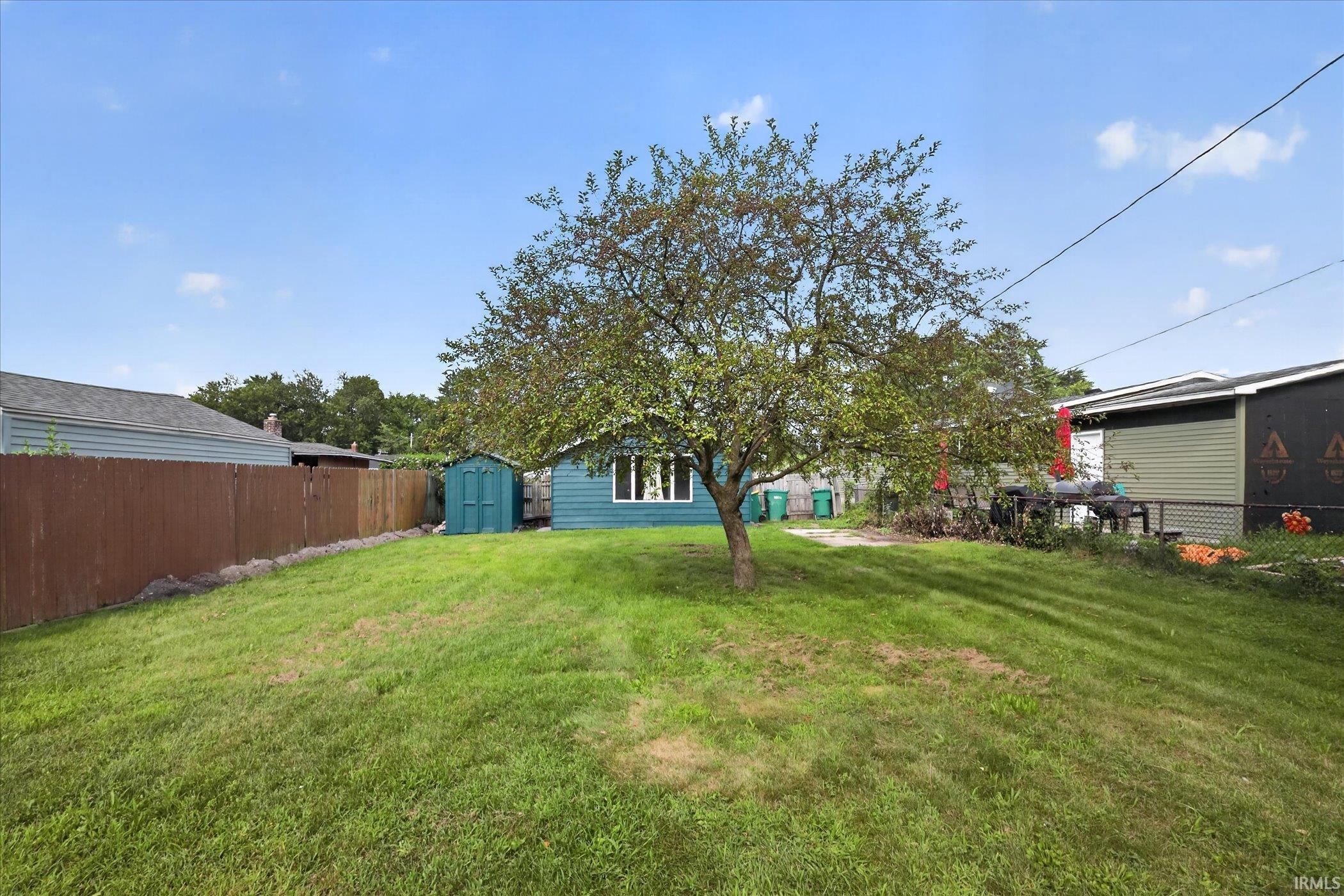 206 Helen Avenue Mishawaka IN 46544