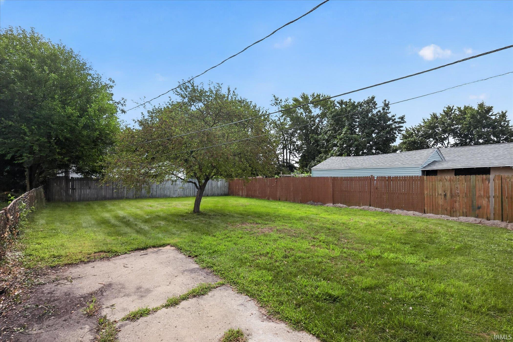 206 Helen Avenue Mishawaka IN 46544