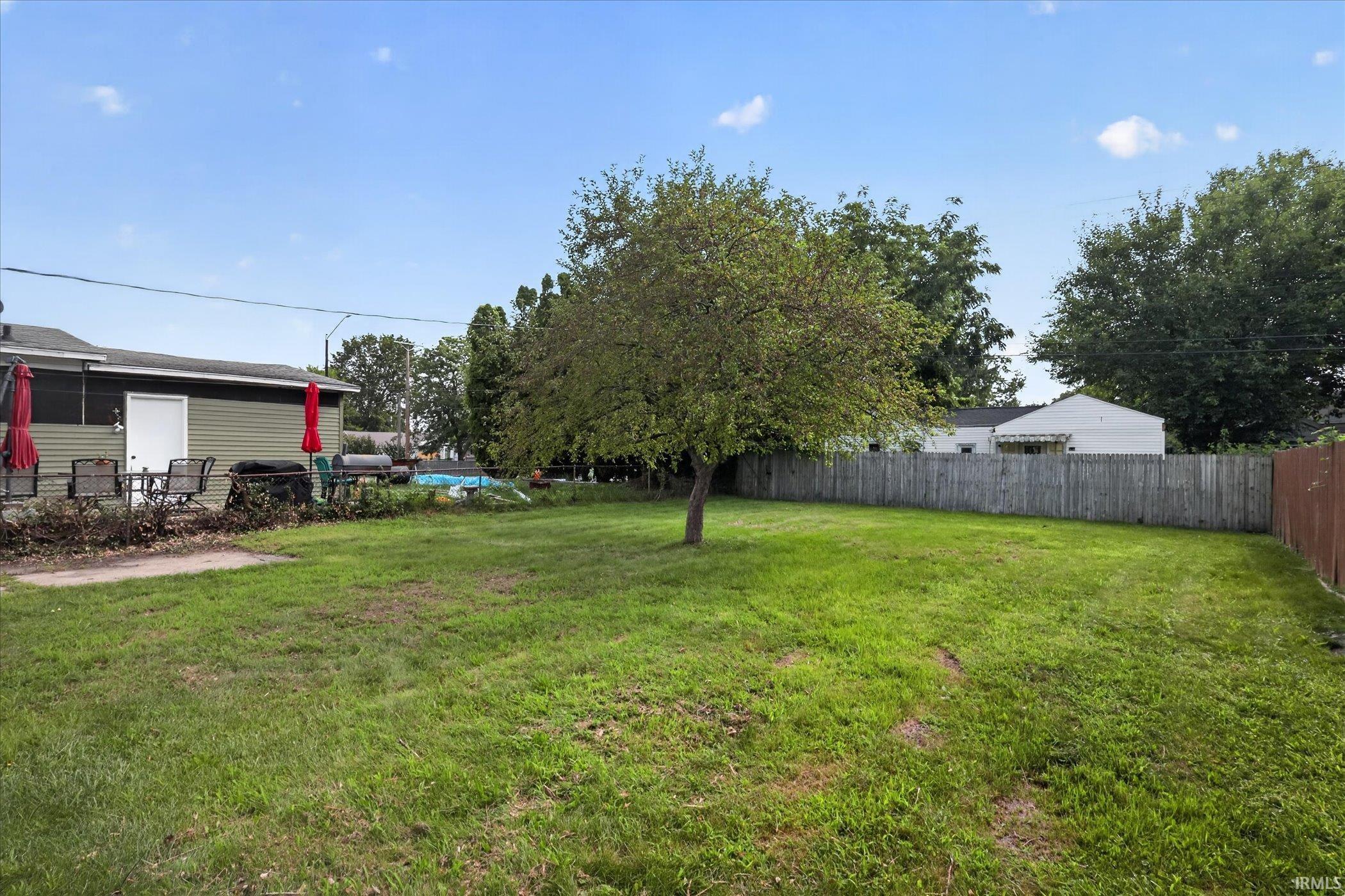 206 Helen Avenue Mishawaka IN 46544
