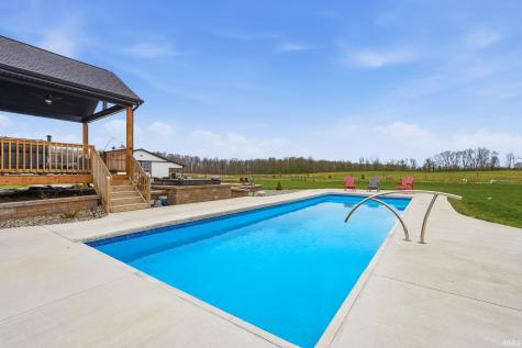 9680 N 220 E Road Roanoke IN 46783