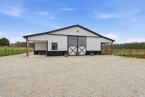 9680 N 220 E Road Roanoke IN 46783