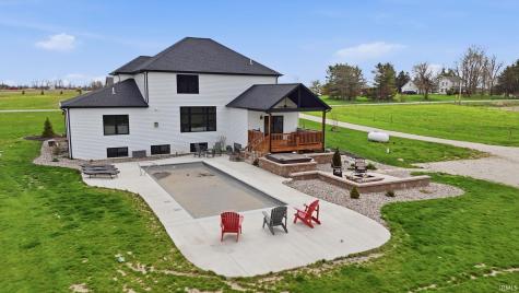 9680 N 220 E Road Roanoke IN 46783