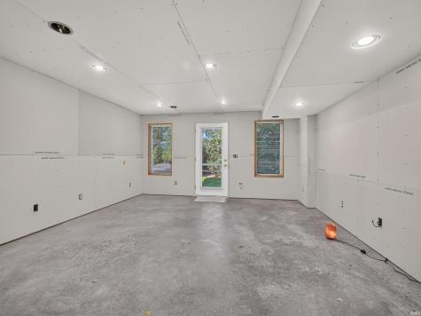 14006 Winchester Road Fort Wayne IN 46819