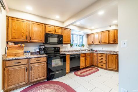 2022 Saint Mary's Avenue Fort Wayne IN 46808