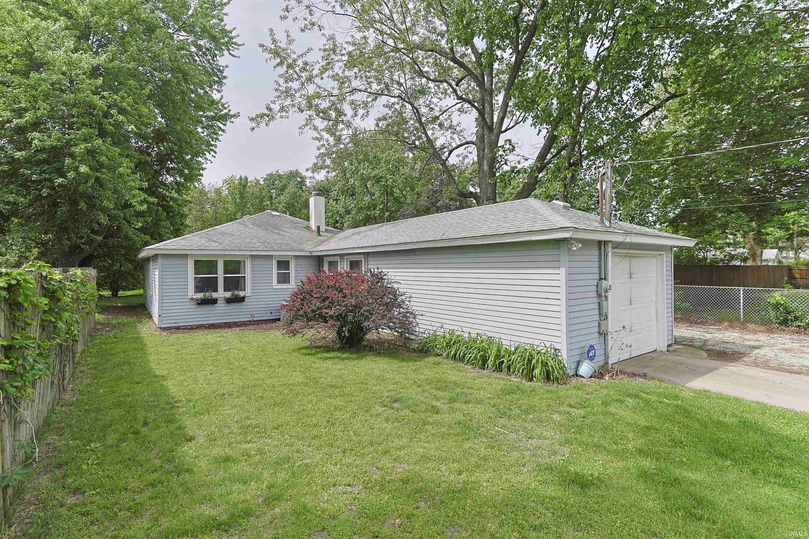 1251 E Colfax Avenue South Bend IN 46617