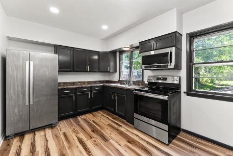 3105 Plaza Drive Fort Wayne IN 46806