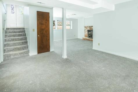 2302 S Curry Pike Bloomington IN 47403