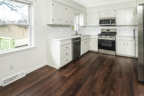 2302 S Curry Pike Bloomington IN 47403