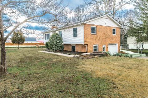2302 S Curry Pike Bloomington IN 47403