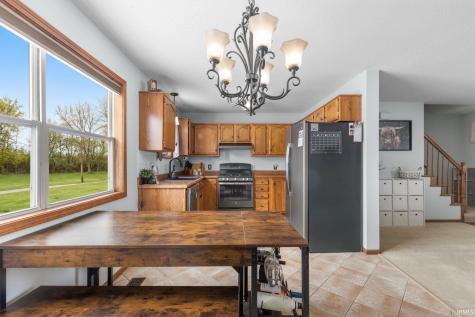 1404 Fairview Run Kendallville IN 46755