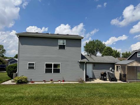 1404 Fairview Run Kendallville IN 46755
