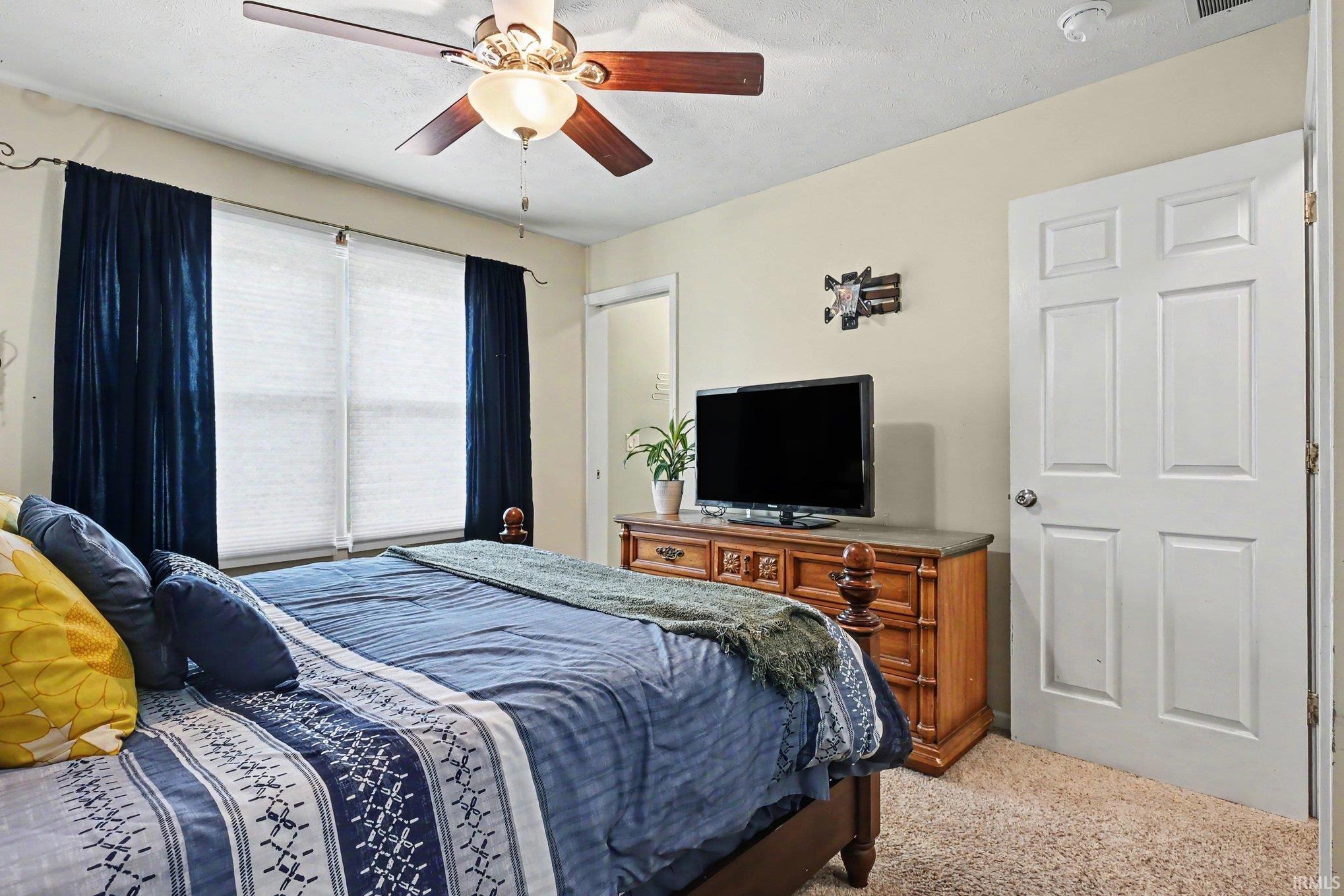 55051 Andrew Lane Osceola IN 46561