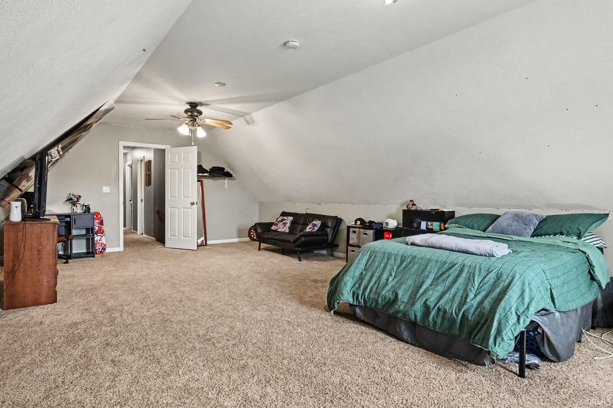 55051 Andrew Lane Osceola IN 46561