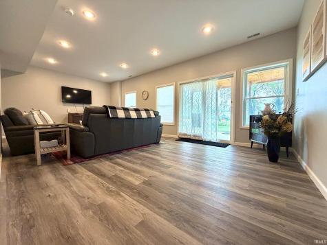 2420 S Leatherwood Road Bedford IN 47421