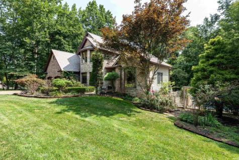 5545 S Tammany Court Bloomington IN 47401