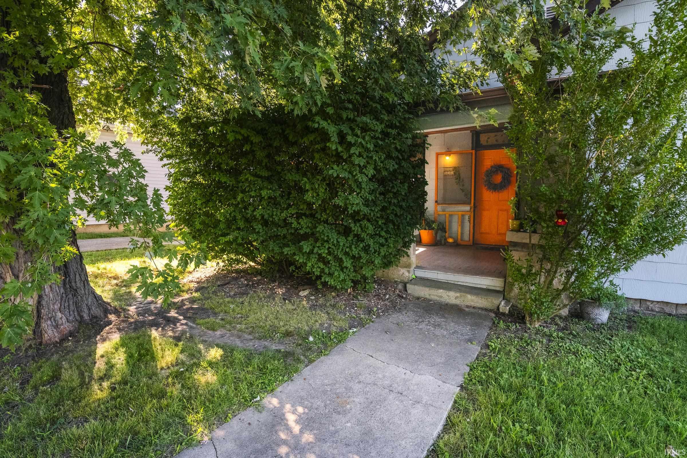 925 W 2nd Street Bloomington IN 47403
