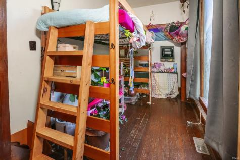925 W 2nd Street Bloomington IN 47403