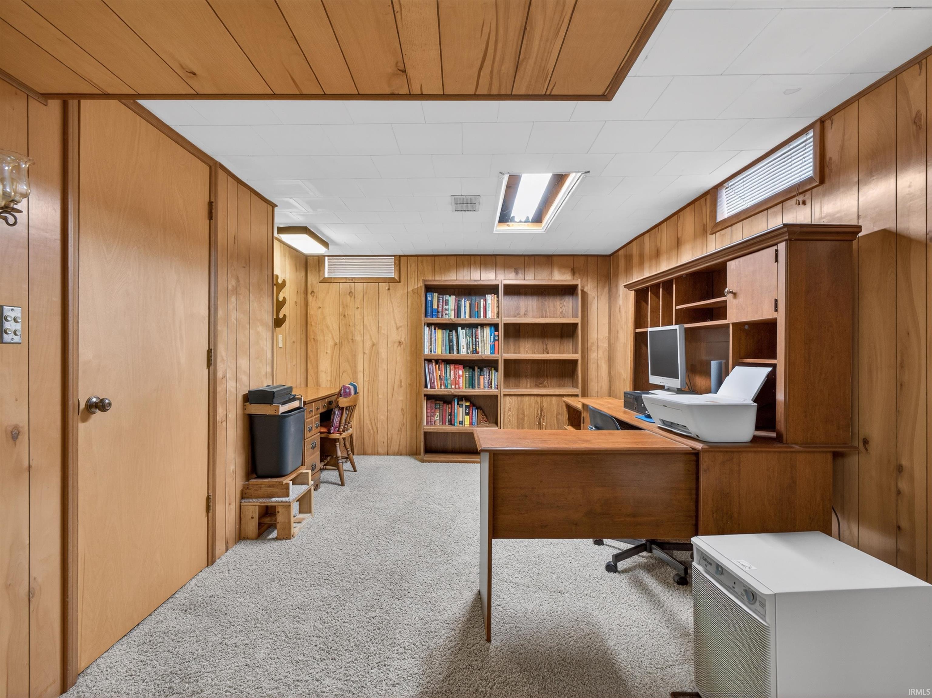 1216 E Sheridan Street Warsaw IN 46580