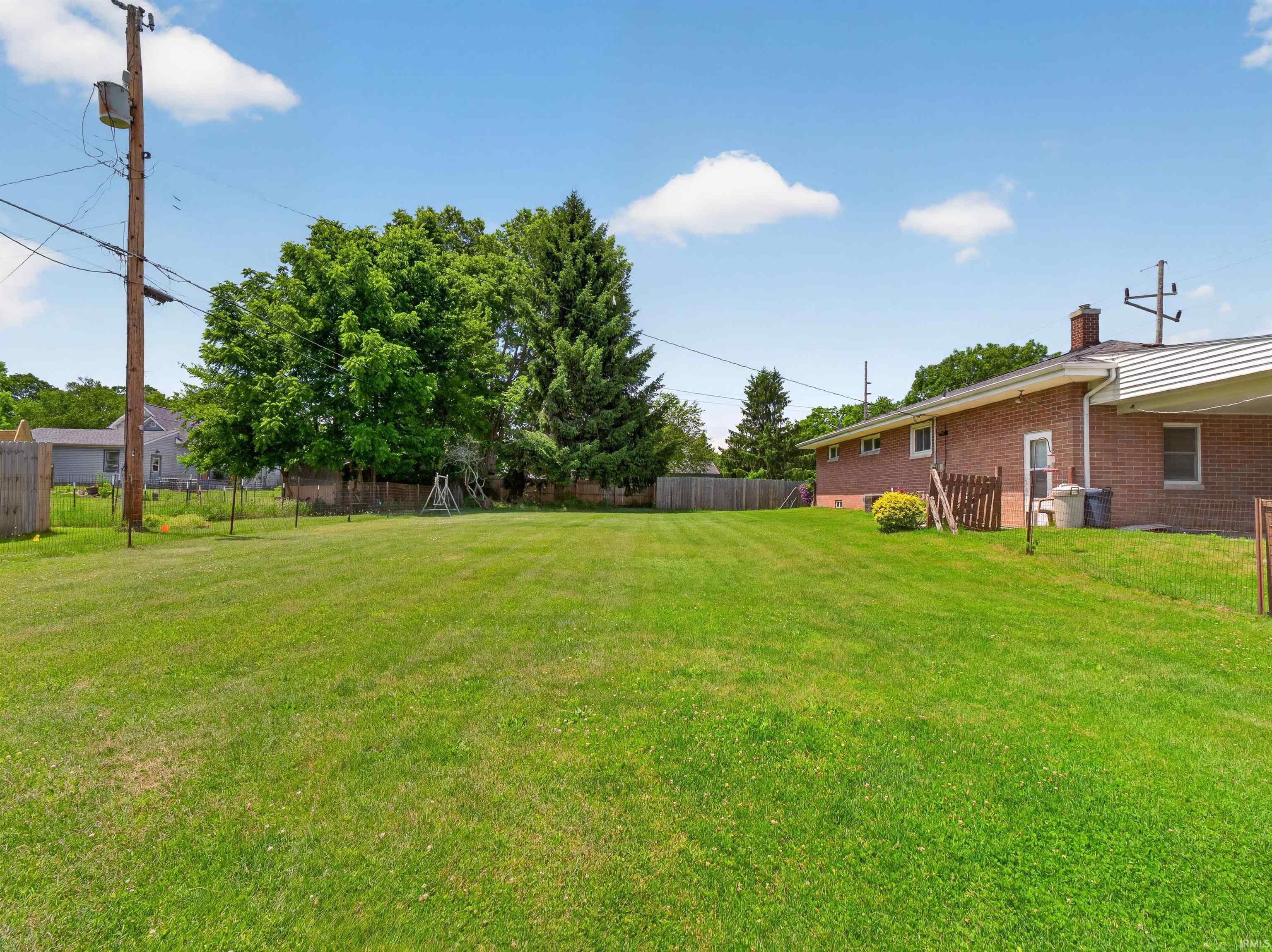 1216 E Sheridan Street Warsaw IN 46580