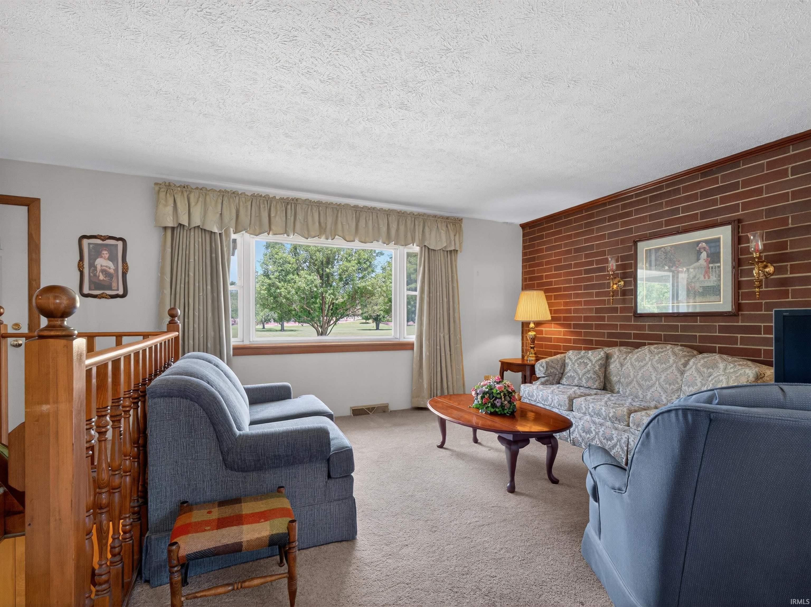 1216 E Sheridan Street Warsaw IN 46580