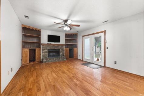 4109 Castell Drive Fort Wayne IN 46835