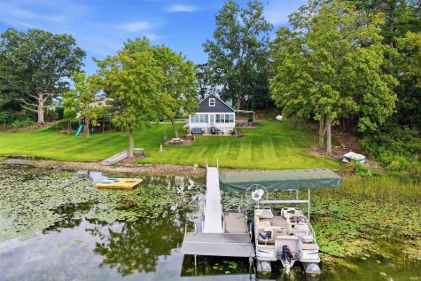 5443 W Diamond Lake Road Wawaka IN 46794