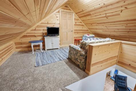 5443 W Diamond Lake Road Wawaka IN 46794