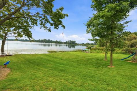 5443 W Diamond Lake Road Wawaka IN 46794