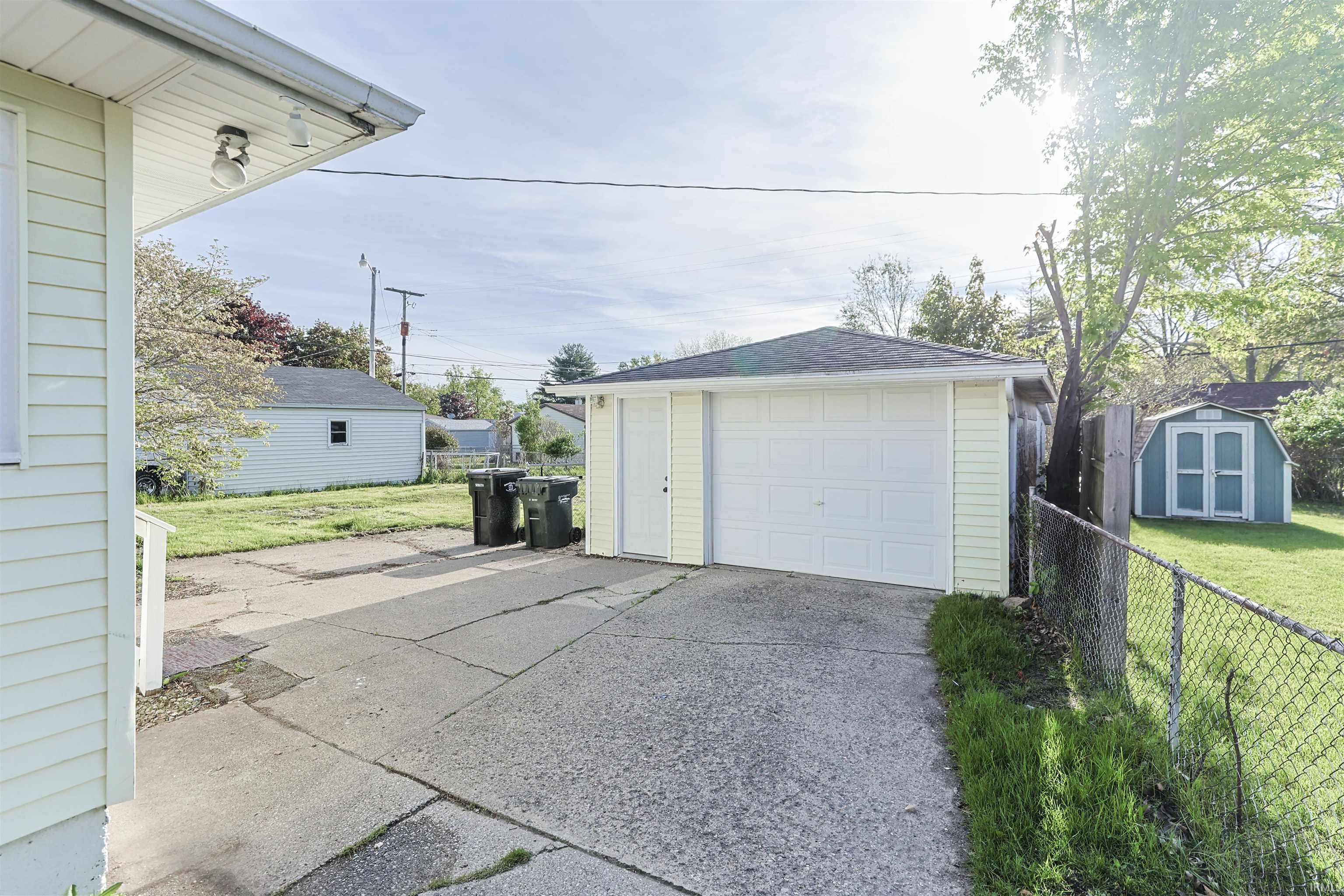 1228 Ironwood Drive South Bend IN 46617