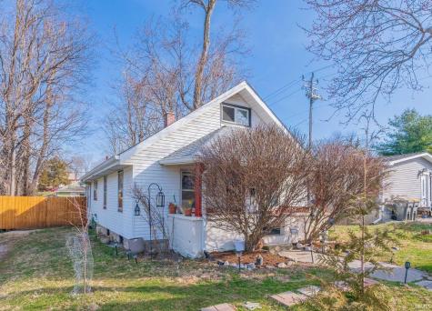 704 W Allen Street Bloomington IN 47403
