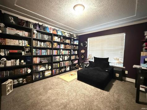6509 Williams Road Bedford IN 47421