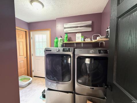 6509 Williams Road Bedford IN 47421