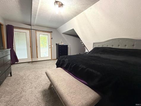 6509 Williams Road Bedford IN 47421