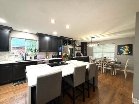 6509 Williams Road Bedford IN 47421
