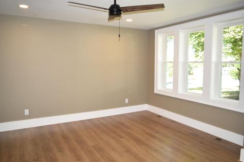 4301 Kratzville Road Evansville IN 47710