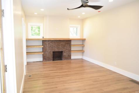 4301 Kratzville Road Evansville IN 47710