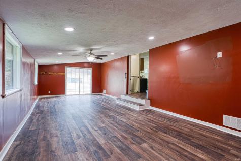 7701 Bartels Road Evansville IN 47710