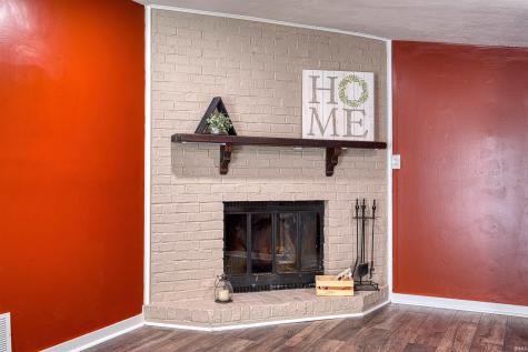 7701 Bartels Road Evansville IN 47710