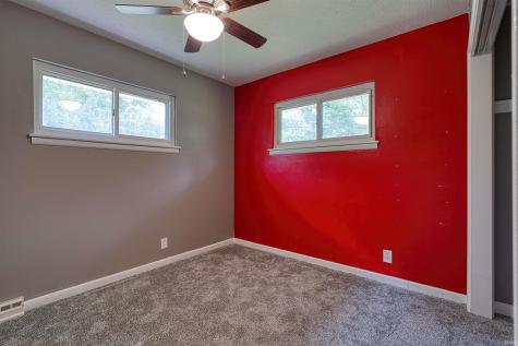7701 Bartels Road Evansville IN 47710